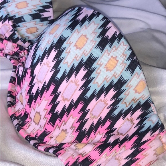 Victoria’s Secret Swim Top - Picture 4 of 6